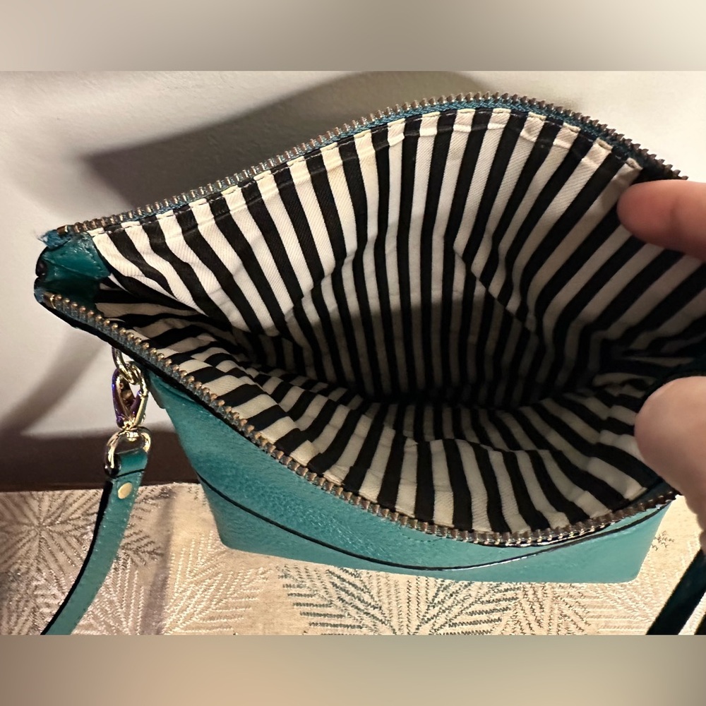 KATE SPADE NEW YORK SOUTHPORT AVE  CARMEN GREEN HAND BAG CROSSBODY - Picture 11 of 15